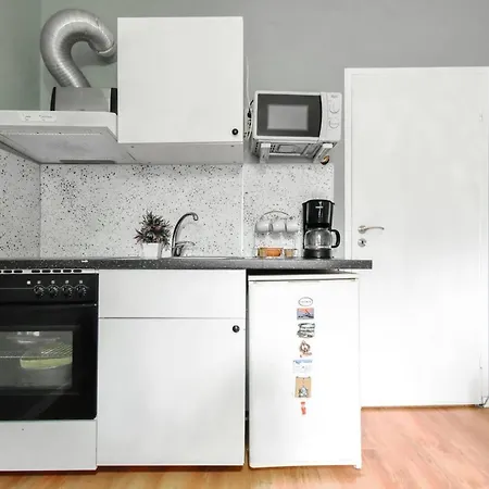 Apartment One Bedroom With Wifi At