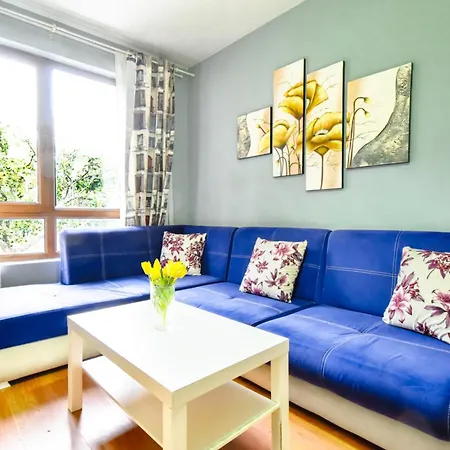 Apartment One Bedroom With Wifi At *